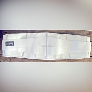 ✨MOTIF MEDICAL PREGNANCY BELLY/ BACK SUPPORTER✨